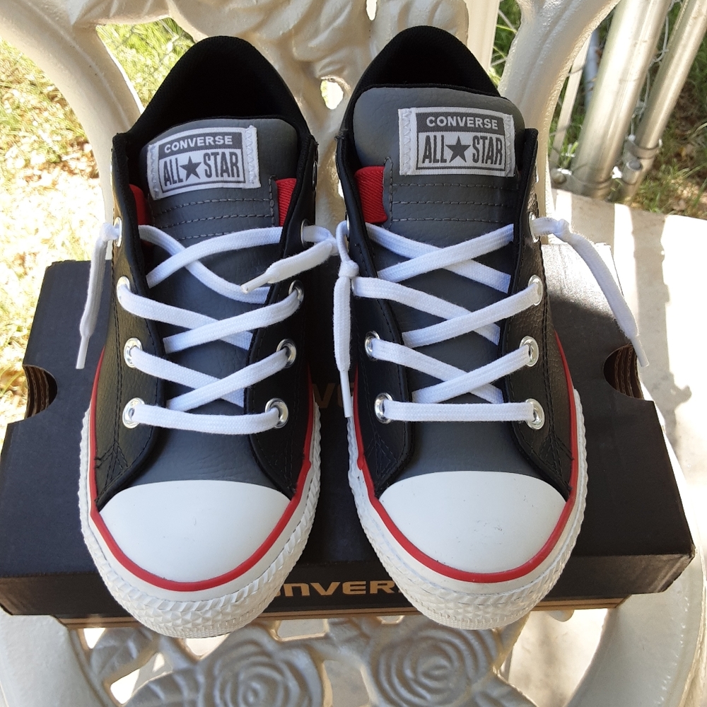 Boy's/ Girl's Leather Converse Sneakers
